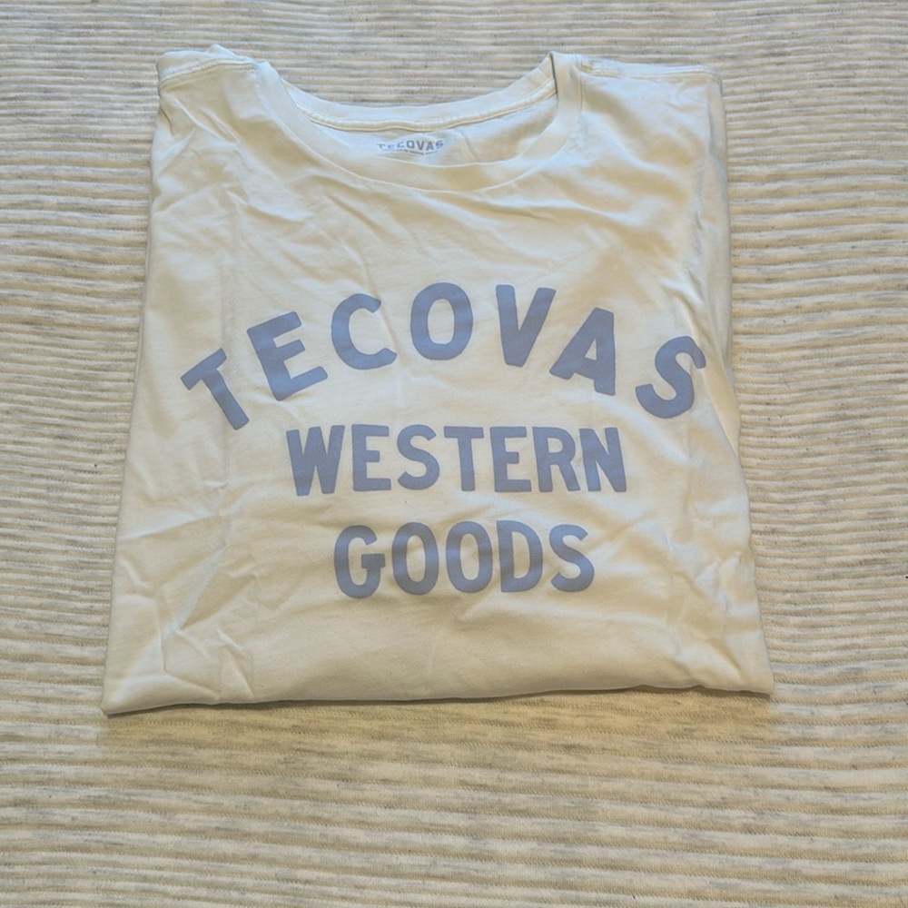 Men’s Tecovas tshirt. White with baby blue shirt. New with tags. XL.